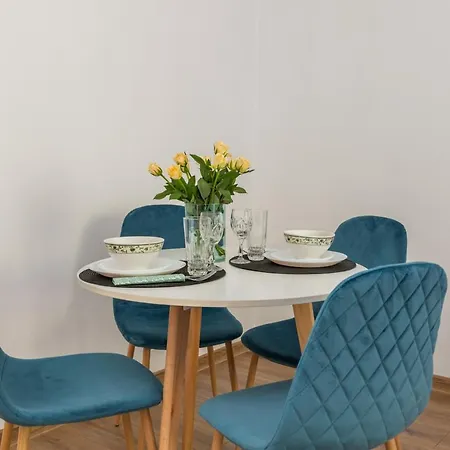 Lägenhet In Centre Of - Katedralna With Balcony By Renters Kołobrzeg