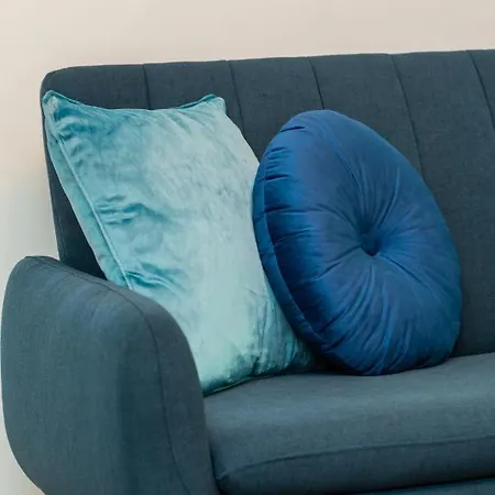 In Centre Of - Katedralna With Balcony By Renters