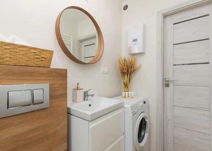 Appartement In Centre Of - Katedralna With Balcony By Renters *