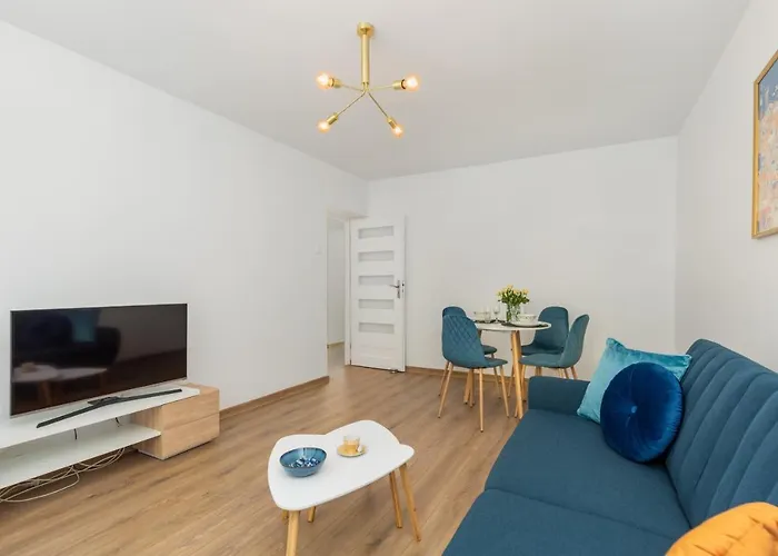 Appartement In Centre Of - Katedralna With Balcony By Renters Kołobrzeg